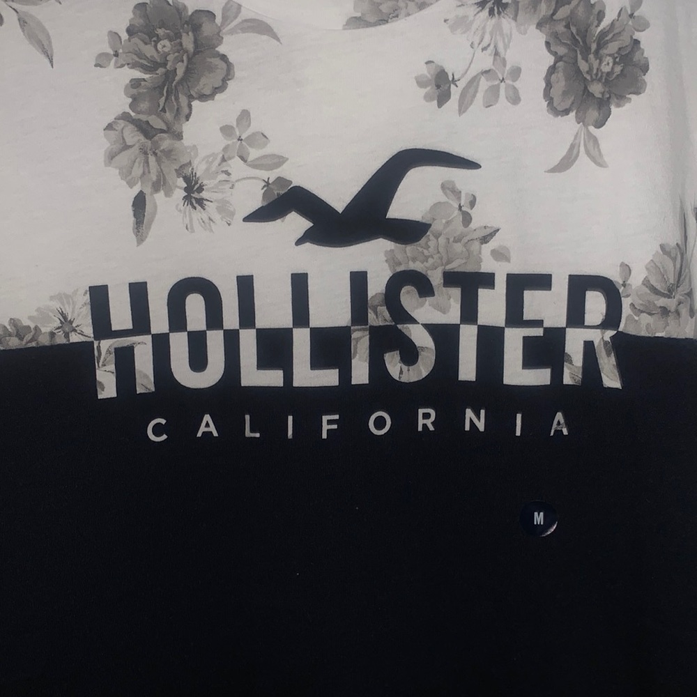 Hollister Shirt w/ Floral Design